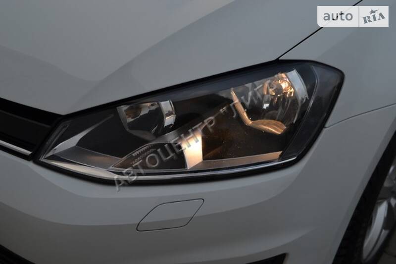 Универсал Volkswagen Golf 2015 в Хмельницком