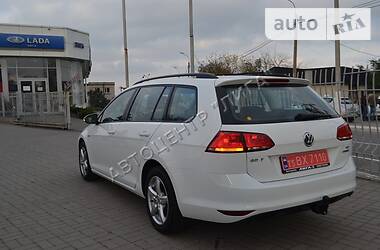 Универсал Volkswagen Golf 2015 в 