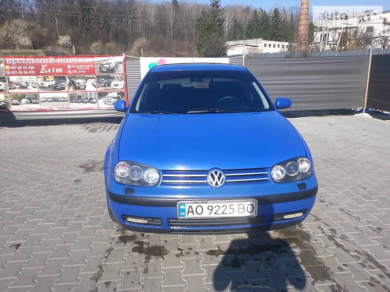 Хэтчбек Volkswagen Golf 1998 в Виноградове