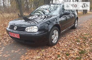 Хетчбек Volkswagen Golf 2001 в Ніжині