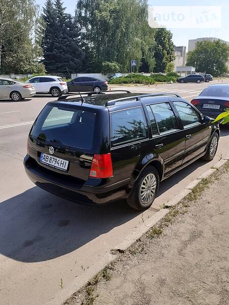 Универсал Volkswagen Golf 2001 в Житомире