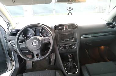 Хэтчбек Volkswagen Golf 2009 в Ковеле