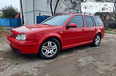 Универсал Volkswagen Golf 2002 в Полтаве