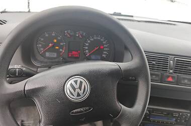 Универсал Volkswagen Golf 2003 в Бучаче