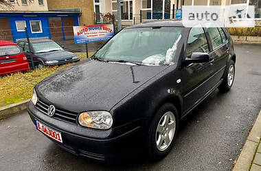 Хэтчбек Volkswagen Golf 2002 в Тернополе