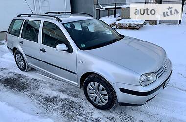 Универсал Volkswagen Golf 2001 в Виннице