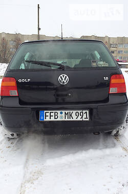Хетчбек Volkswagen Golf 2000 в Тернополі