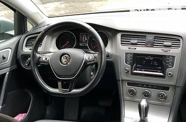 Хэтчбек Volkswagen Golf 2014 в Харькове