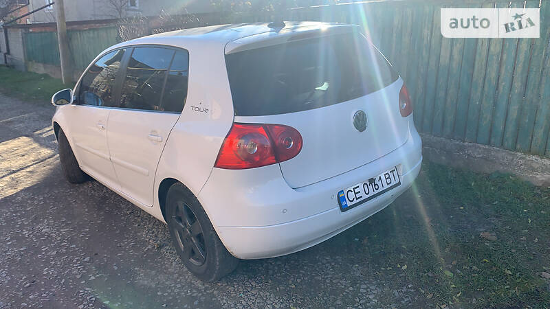 Хетчбек Volkswagen Golf 2007 в Заставній