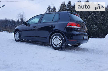 Хетчбек Volkswagen Golf 2012 в Дрогобичі