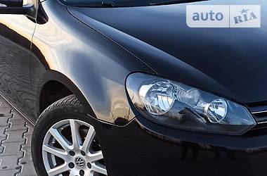 Хетчбек Volkswagen Golf 2009 в 