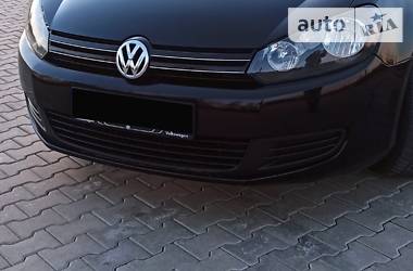 Хетчбек Volkswagen Golf 2009 в 