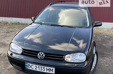 Универсал Volkswagen Golf 2004 в Дрогобыче