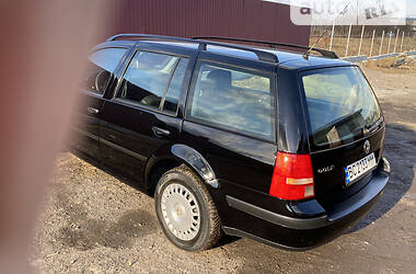 Универсал Volkswagen Golf 2004 в Дрогобыче