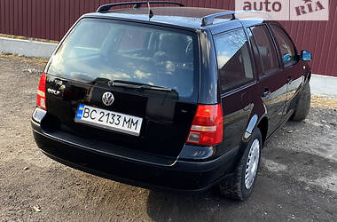Универсал Volkswagen Golf 2004 в Дрогобыче