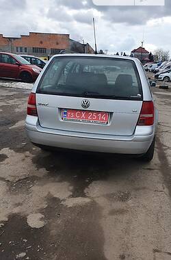 Универсал Volkswagen Golf 2005 в Луцке