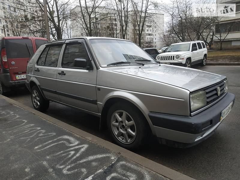 Хэтчбек Volkswagen Golf 1986 в Харькове