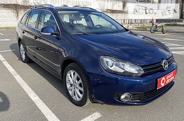 Універсал Volkswagen Golf 2012 в Києві