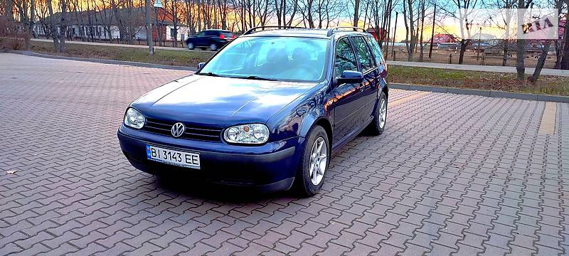 Универсал Volkswagen Golf 2001 в Миргороде