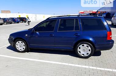 Универсал Volkswagen Golf 2003 в Виннице