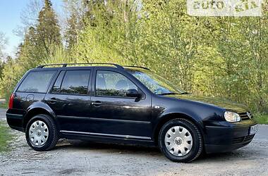 Универсал Volkswagen Golf 2001 в Трускавце