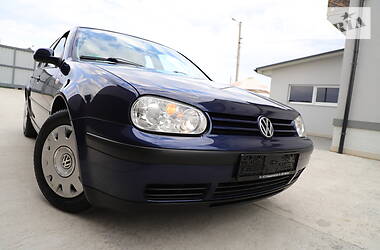 Хэтчбек Volkswagen Golf 2002 в Дрогобыче