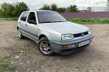 Хэтчбек Volkswagen Golf 1994 в Константиновке