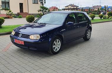 Хэтчбек Volkswagen Golf 2003 в Стрые