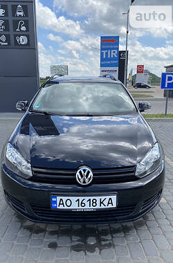 Універсал Volkswagen Golf 2010 в Мукачевому