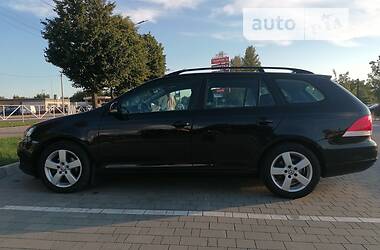 Универсал Volkswagen Golf 2013 в Хмельницком