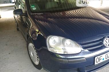 Хетчбек Volkswagen Golf 2004 в Кам'янець-Подільському