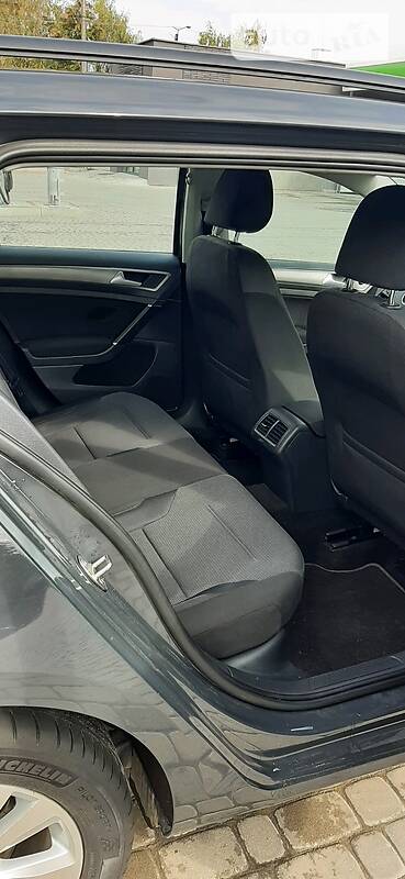 Универсал Volkswagen Golf 2016 в Ивано-Франковске фото 20 Универсал Volkswagen Golf 2016 в Ивано-Франковске