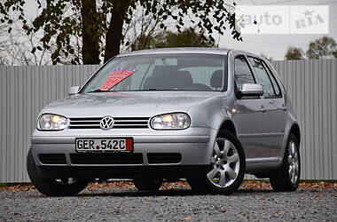 Хэтчбек Volkswagen Golf 2004 в Дрогобыче