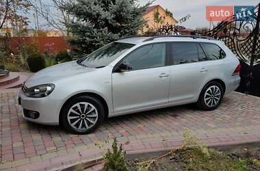 Універсал Volkswagen Golf 2012 в Тернополі