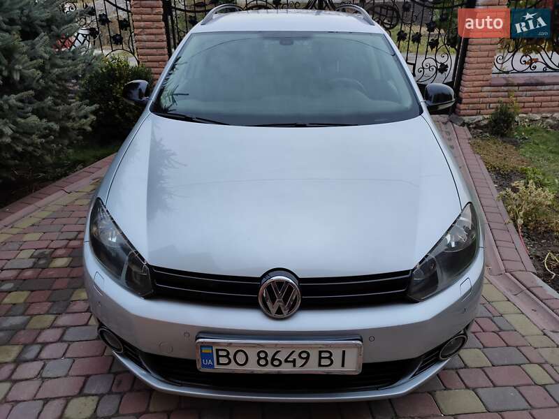 Универсал Volkswagen Golf 2012 в Тернополе
