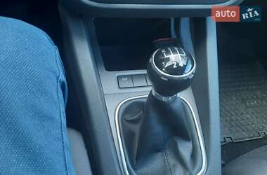 Хэтчбек Volkswagen Golf 2006 в Ананьеве