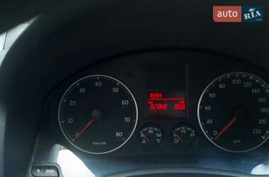 Хэтчбек Volkswagen Golf 2006 в Ананьеве