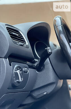 Универсал Volkswagen Golf 2010 в 