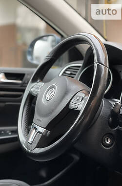 Универсал Volkswagen Golf 2010 в 