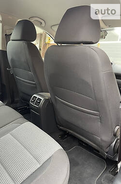 Универсал Volkswagen Golf 2010 в 