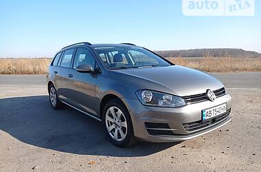 Универсал Volkswagen Golf 2016 в Киеве