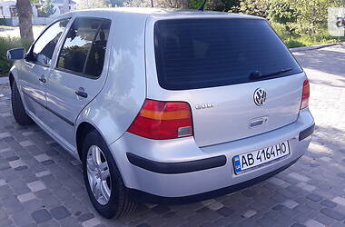 Хетчбек Volkswagen Golf 2000 в Тульчині