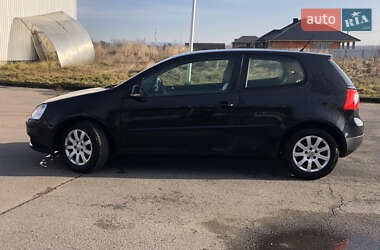 Хэтчбек Volkswagen Golf 2006 в 