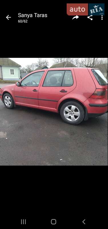 Хетчбек Volkswagen Golf 2003 в Прилуках