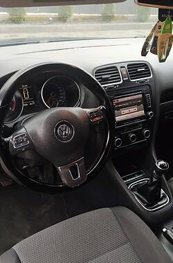 Универсал Volkswagen Golf 2009 в Воловце