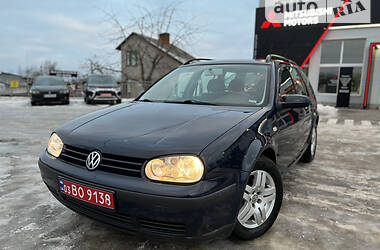 Універсал Volkswagen Golf 2001 в Тернополі