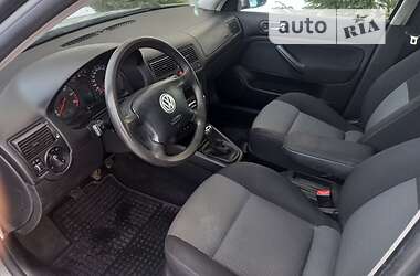 Универсал Volkswagen Golf 2004 в Львове