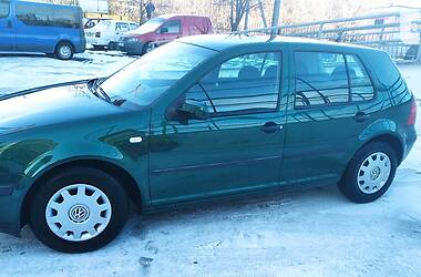 Хэтчбек Volkswagen Golf 2002 в Львове