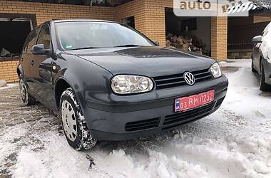 Хэтчбек Volkswagen Golf 2000 в Ровно