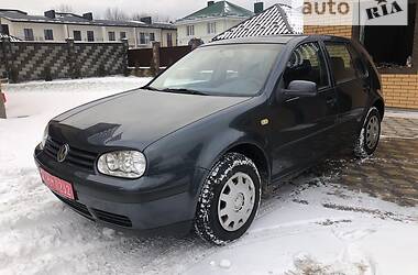 Хэтчбек Volkswagen Golf 2000 в Ровно